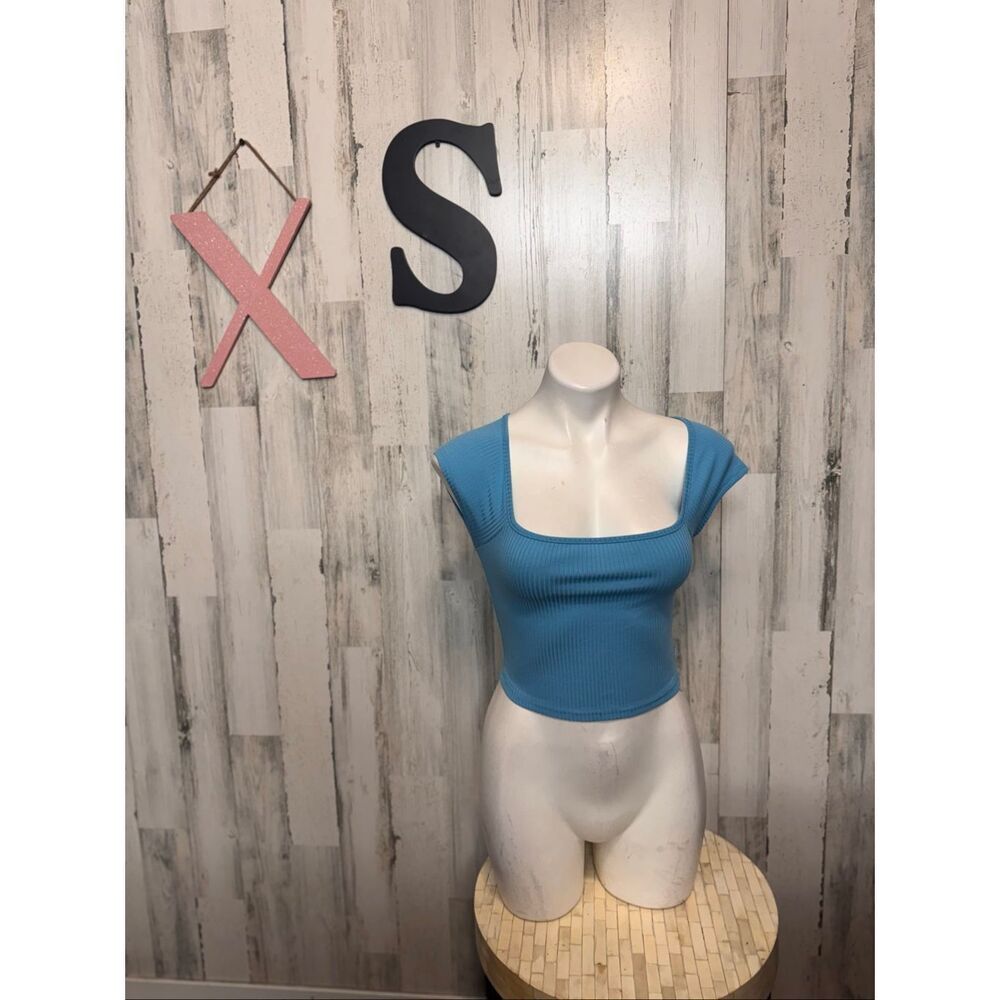 SHEIN Light Blue Ribbed Short Sleeve Crop Top Womens Size XS Square Neck Basic